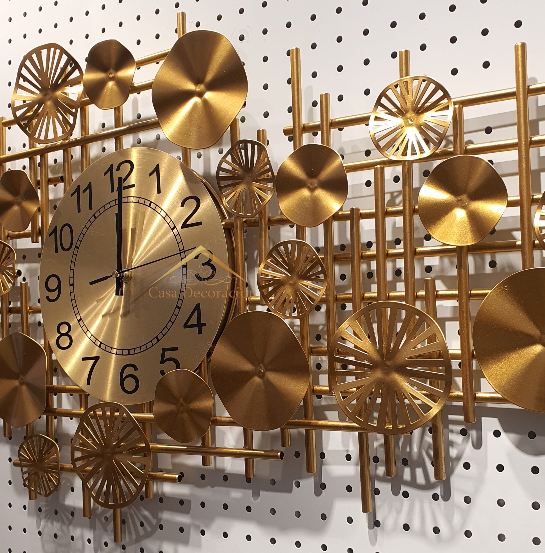 Luxury Gold Metal Wall Clock