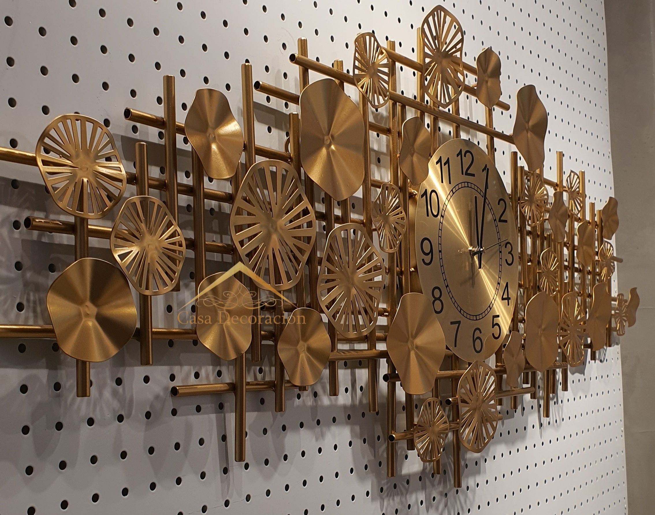 Luxury Gold Metal Wall Clock