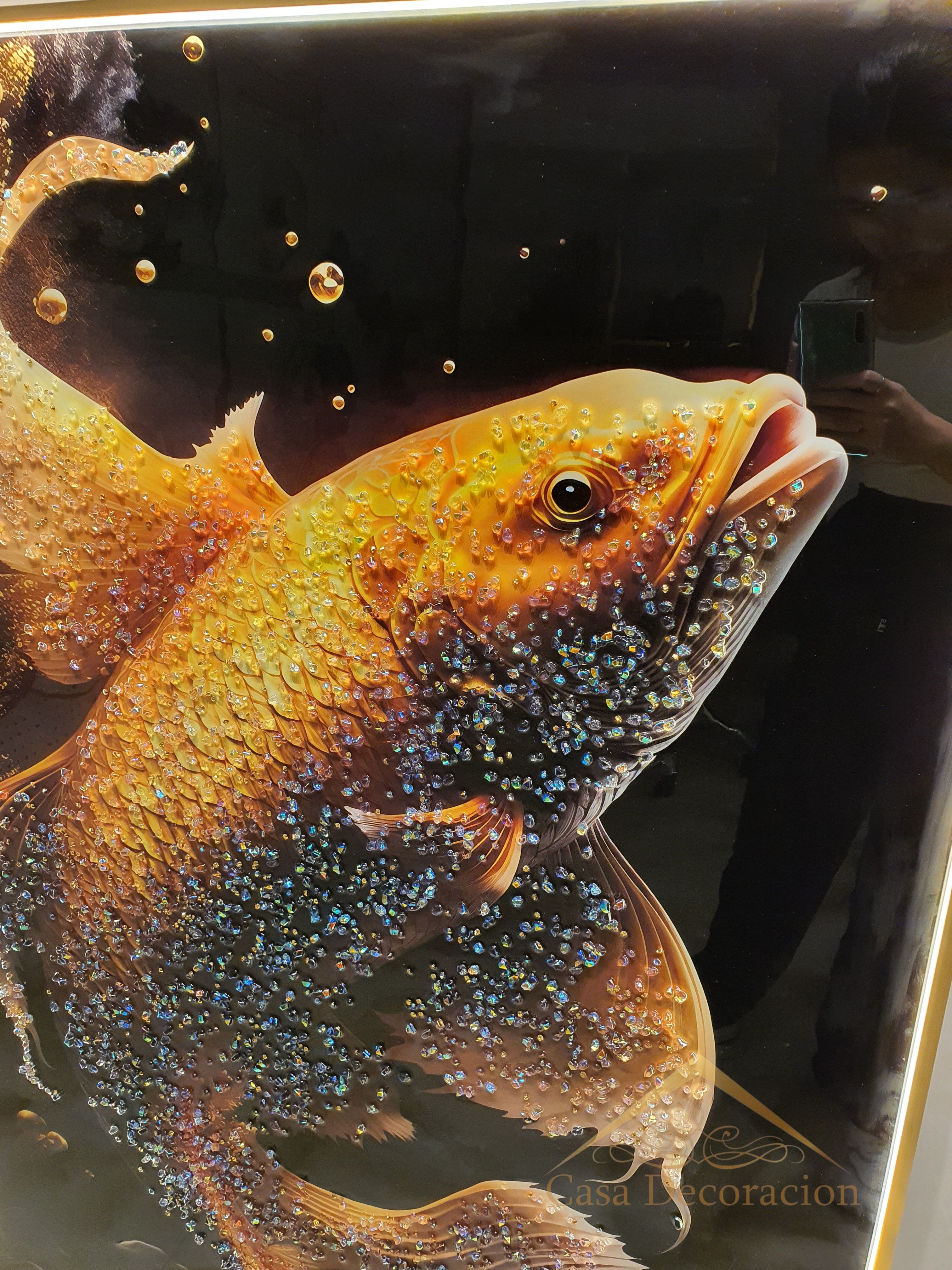 Golden Fish Portrait (120x80cm)