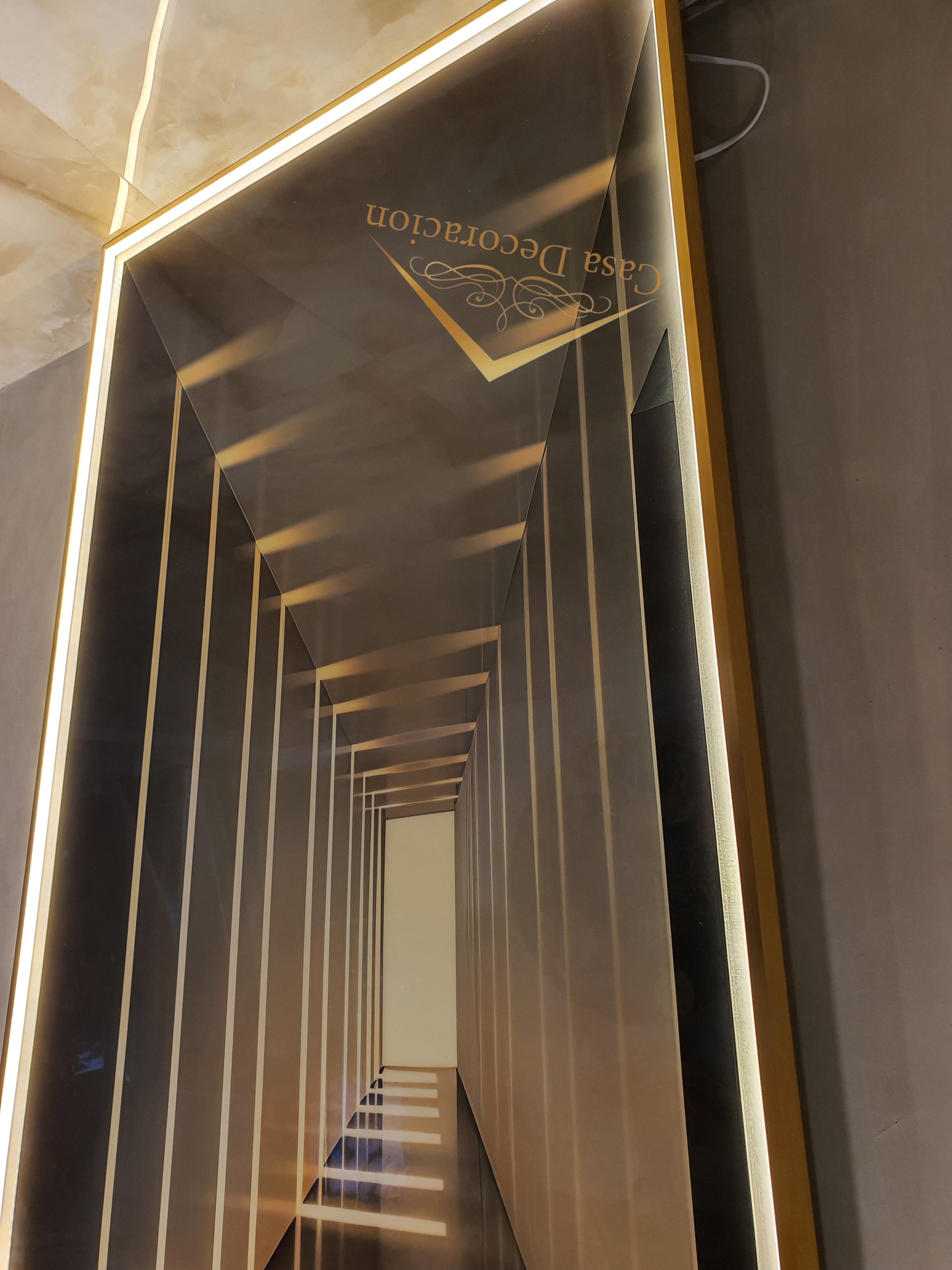 Illusion Crystal Painting (140x70cm)