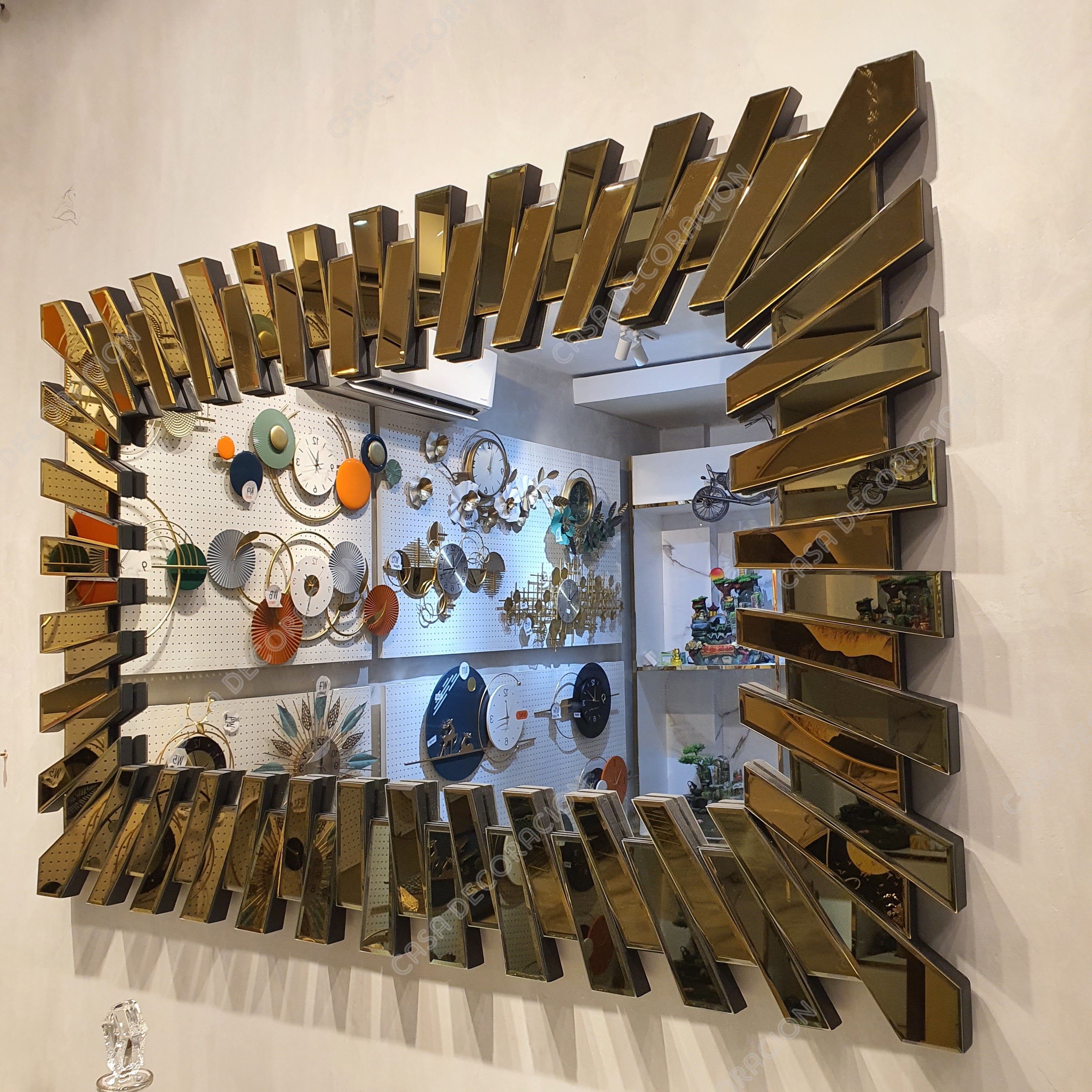Luxury Rectangular Gold Ray Mirror (120x80cm)
